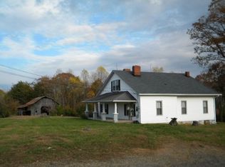 755 Stony Knoll Rd, Dobson, NC 27017