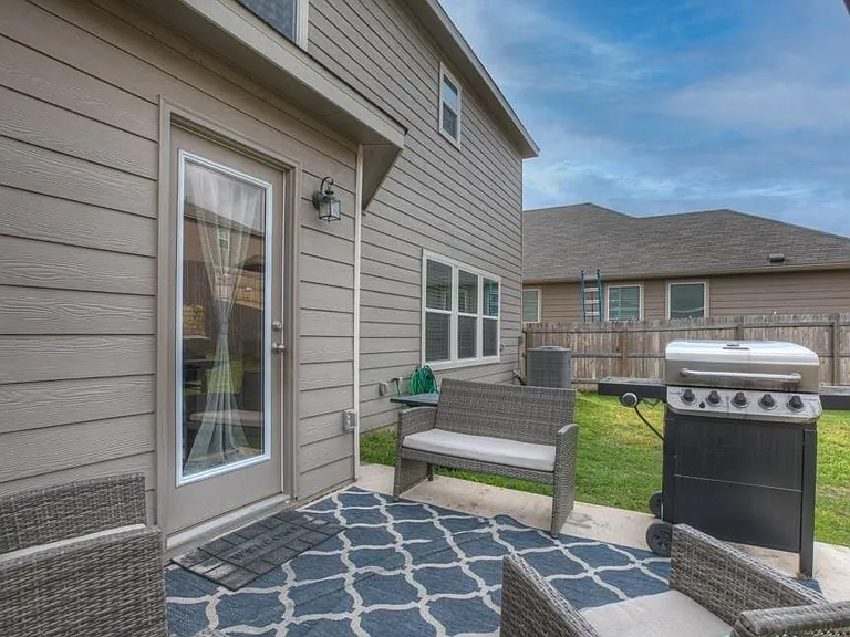 667 Anthem Ln — Photo 25