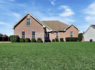 633 Tylertown Rd, Clarksville, TN 37040