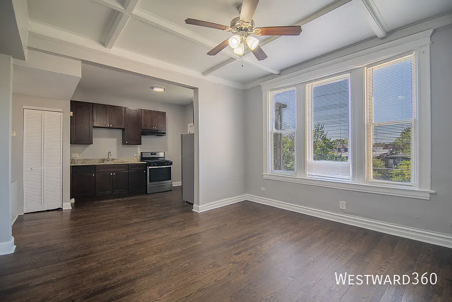 5610 S Michigan Ave #3N