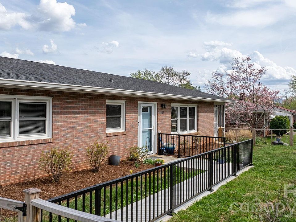 1st image of 118 Whitley Rd