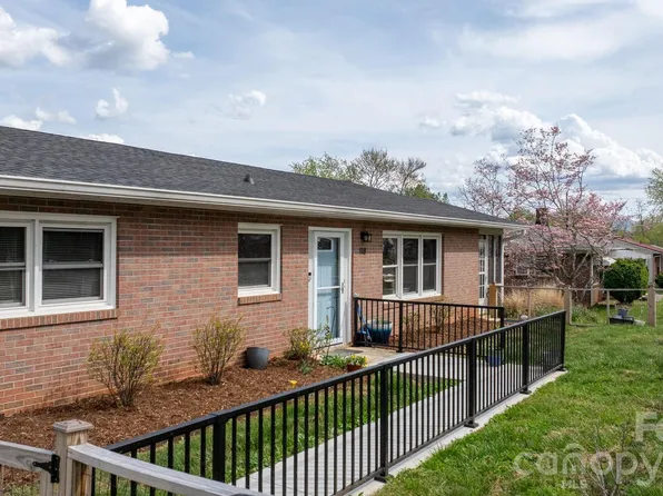 118 Whitley Rd, Morganton, NC 28655