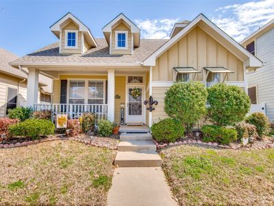 1312 Stone Mountain Pkwy, Aubrey, TX, 76227