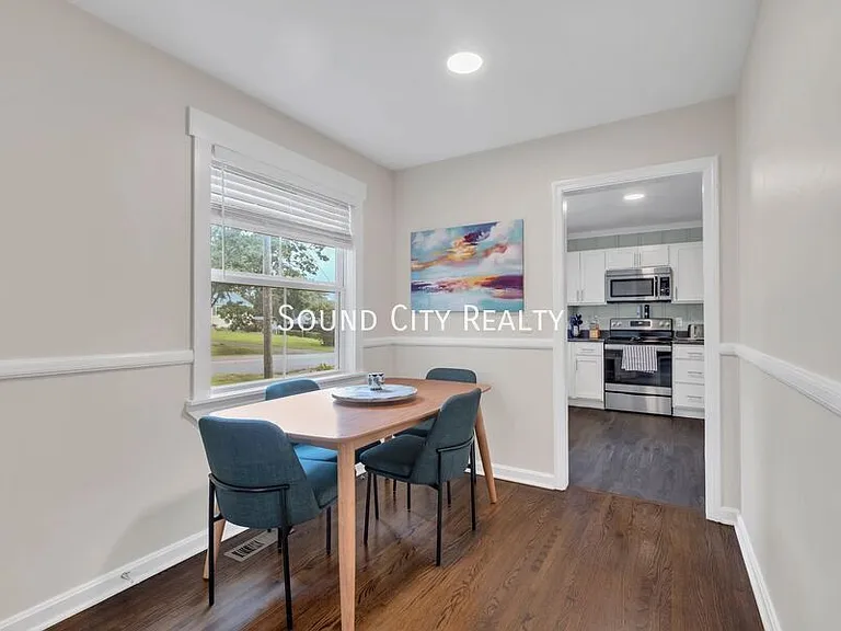 2929 Emery Dr — Photo 7