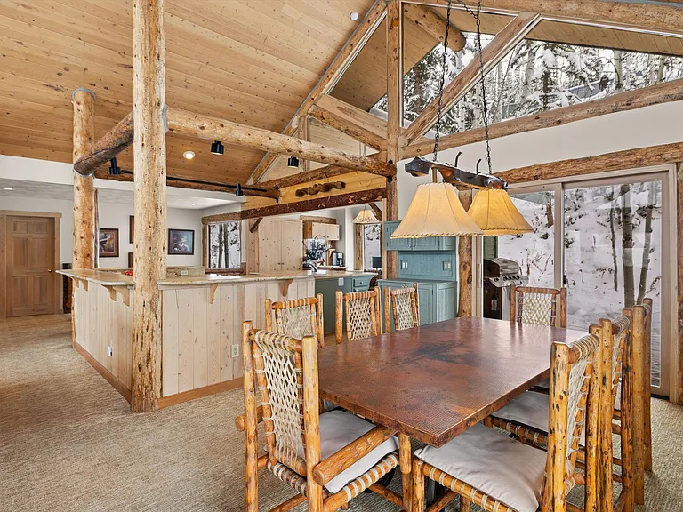 818 Faraway Rd — Photo 11