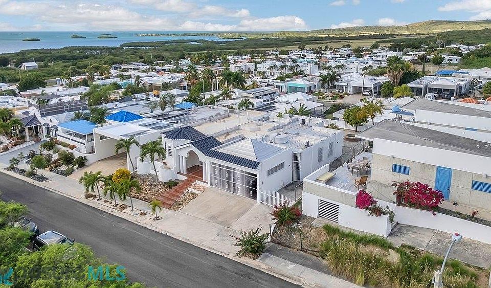1st image of 3 Ocean View