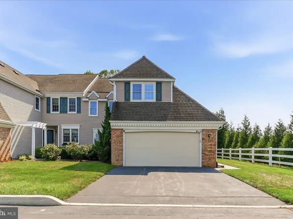 919 Samantha Cir, Chester Springs, PA 19425