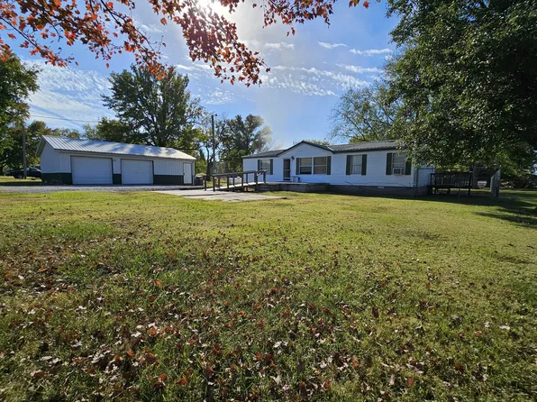 8757 N State Highway 148, Mount Vernon, IL 62864