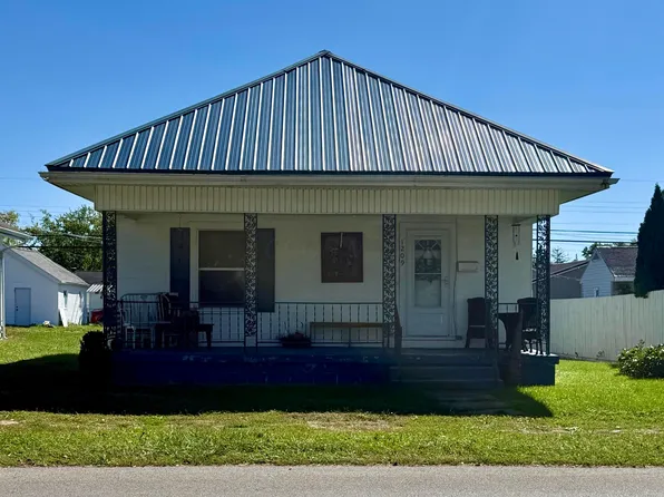 1209 Washington Ave, Washington Court House, OH 43160