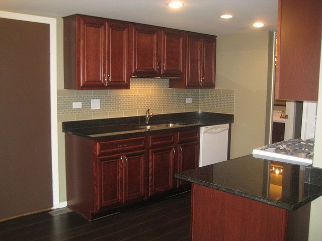 1st image of 6082 Fremont Dr #16723