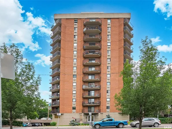 UNIT 702-717 Victoria AVENUE S, Saskatoon, SK S7N 2T5