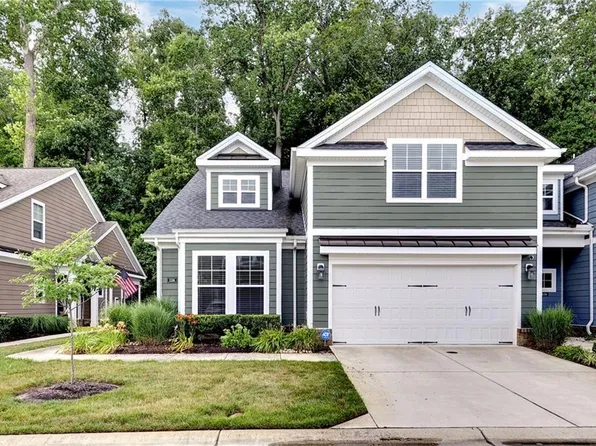 126 Creek Front Ln, Suffolk, VA 23435