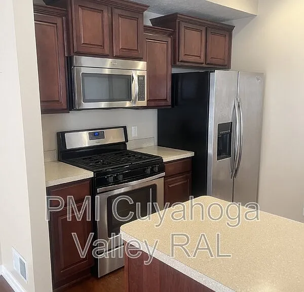 4046 Gardiner Run — Photo 9
