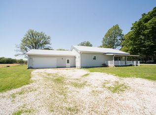 308 W Jackson St, Edwardsport, IN 47528