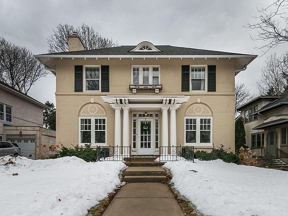 2nd image of 2429 E Shorewood Blvd