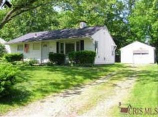 100 Circle Dr, Medina, OH