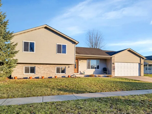 1805 Schubert Dr, Morris, IL 60450