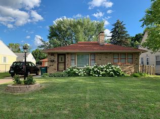 2520 29th Ave NE, Saint Anthony, MN 55418