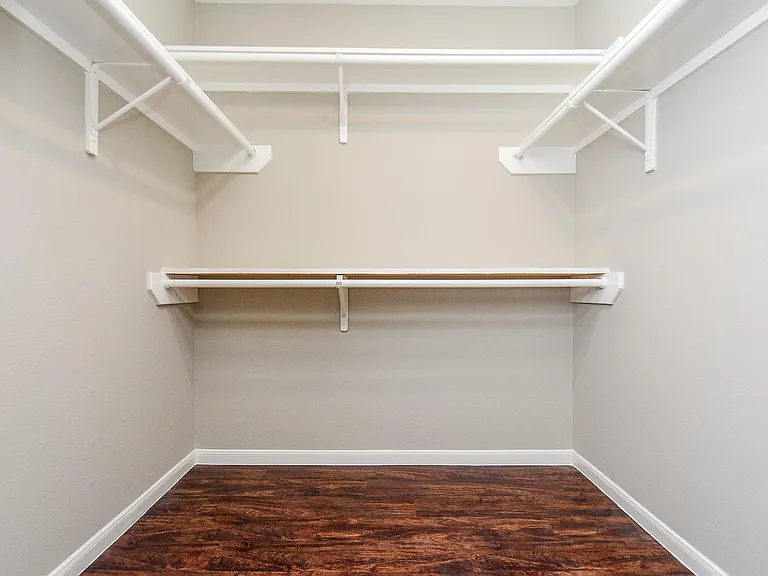 7818 Summer Place Dr — Photo 18