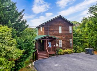 4179 Chamberlain Ln #3-B, Sevierville, TN 37862