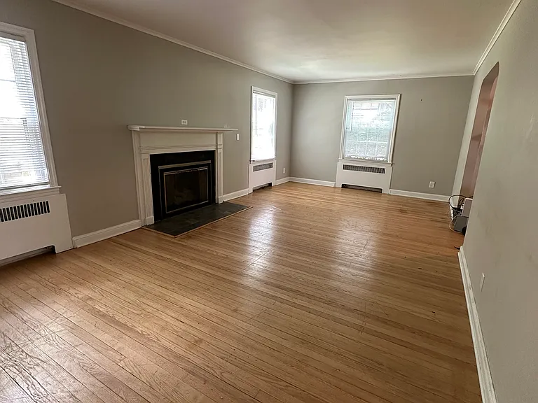77 Stimson Rd — Photo 3