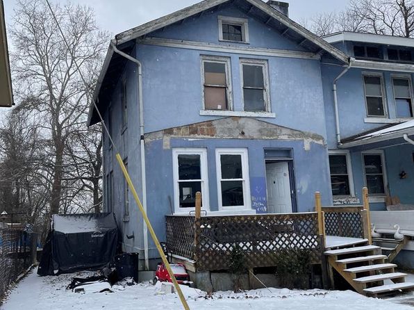 9 4th ST, Beech Bottom, WV 26030