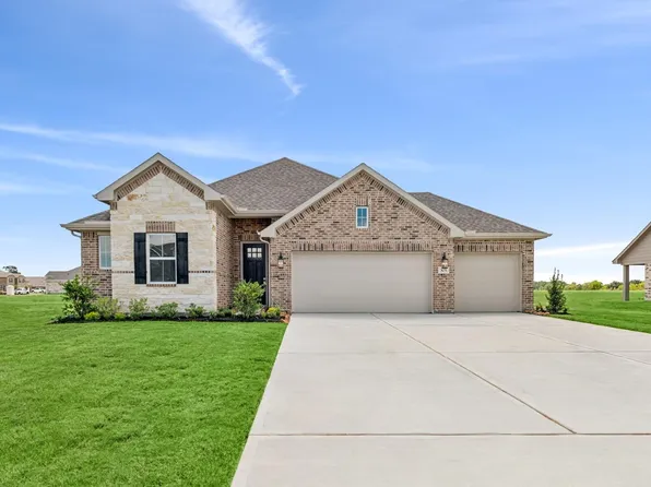 225 Dunovant Dr, Sealy, TX 77474