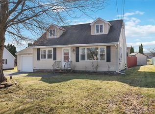 110 Clark Ln, Camillus, NY 13031
