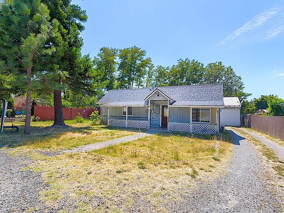 3rd image of 2688 Williams Hwy