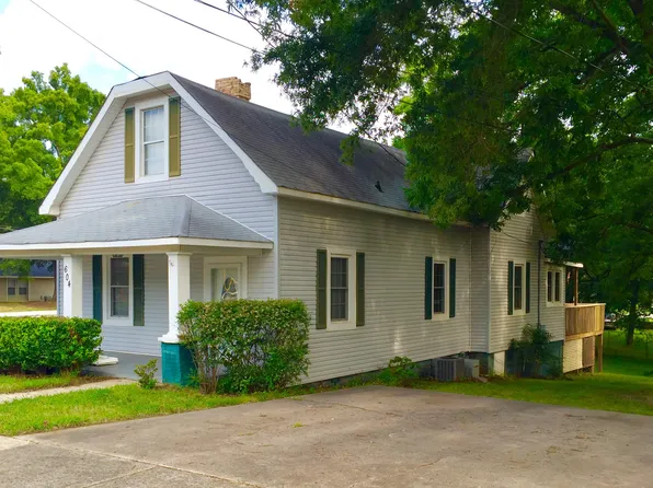 604 Oak St, Mooresville, NC 28115