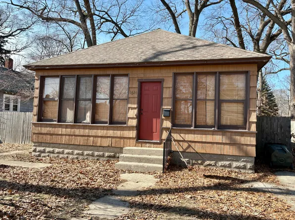 1641 Sanford St, Muskegon, MI 49441