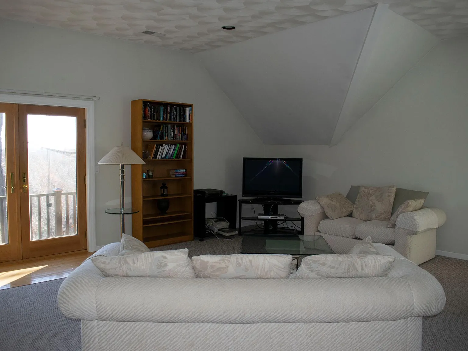 1 bed, 1200 sqft, $2,400 — Photo 2