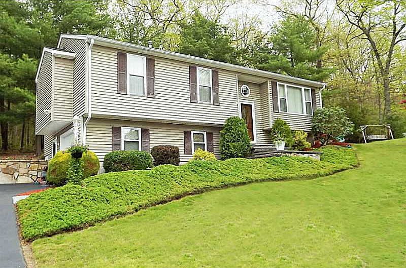1st image of 36 Lincoln St