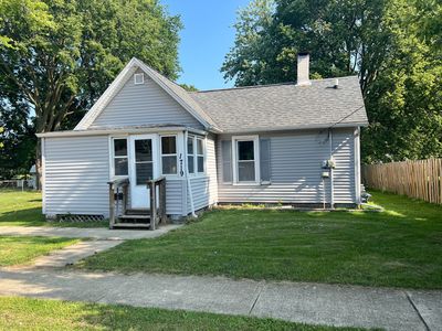 1719 Indiana St, Bloomington, IL, 61701