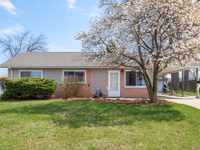 55 Payson St, Hoffman Estates, IL, 60169