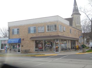 204 Somonauk St, Sycamore, IL 60178