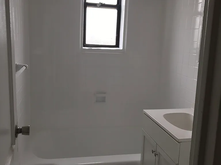 4430 Martin Luther King Jr Ave SW — Photo 6