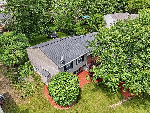 4th image of 785 Forsythe Pl