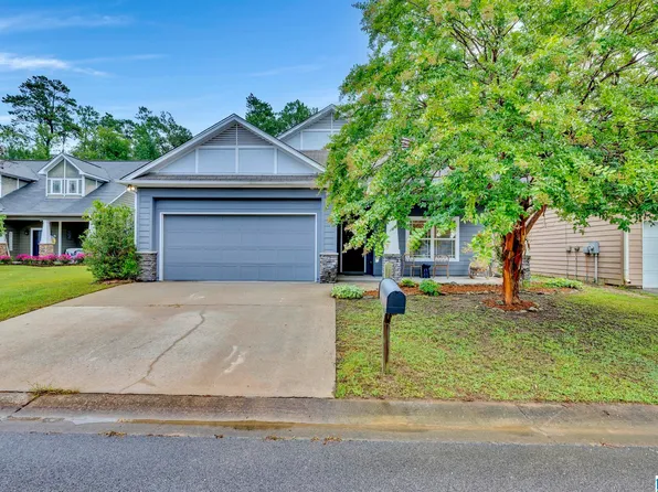 9123 Cypress Pl, Warrior, AL 35180