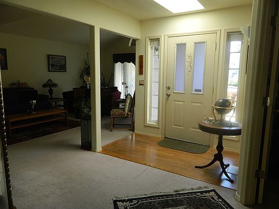 Foyer, front door & skylight