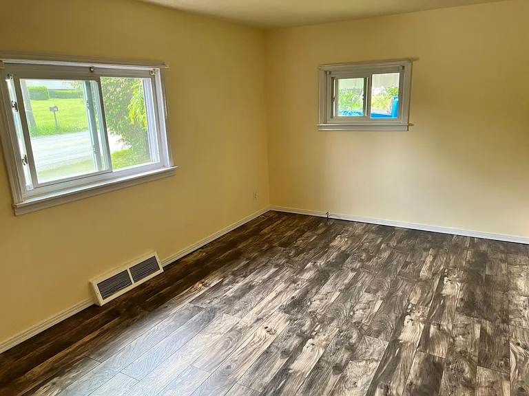 815 Soap Hollow Rd — Photo 12