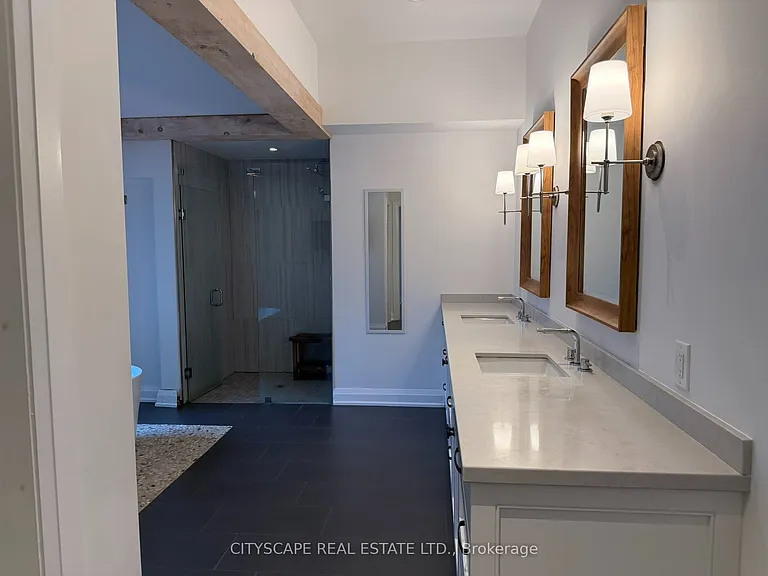 2009 Waters Edge Dr — Photo 22