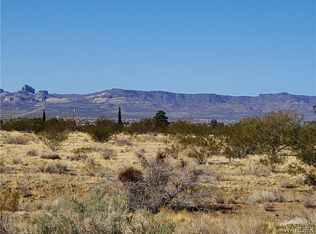 4714 W Chino Dr, Golden Valley, AZ 86413