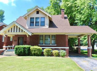 131 N Douglas Ave, Belleville, IL 62220