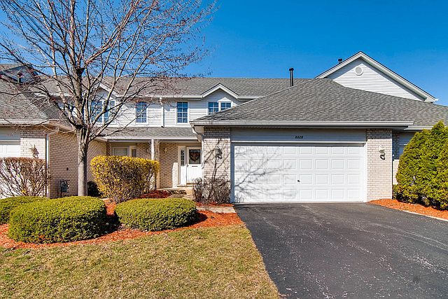 1st image of 8828 Bluebird Dr