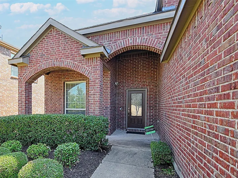3522 Van Zandt Rd — Photo 3