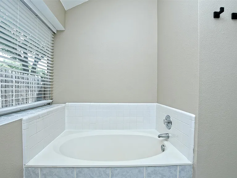 17310 Ibex Trl — Photo 14