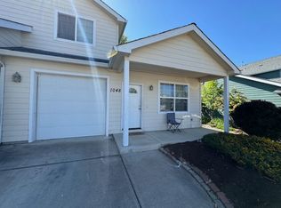 1048 Megan Ln, Phoenix, OR 97535