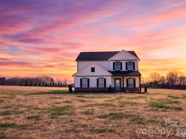 118 Doby Rd, Mocksville, NC 27028