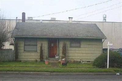 1st image of 307 C St NW